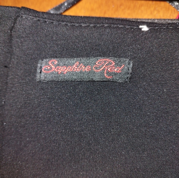 Sapphire Red - Black Pencil Skirt size M, Gold Chain Detailing - Picture 7 of 9